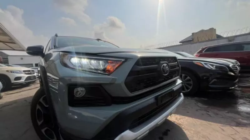 Toyota Rav4   - 2019