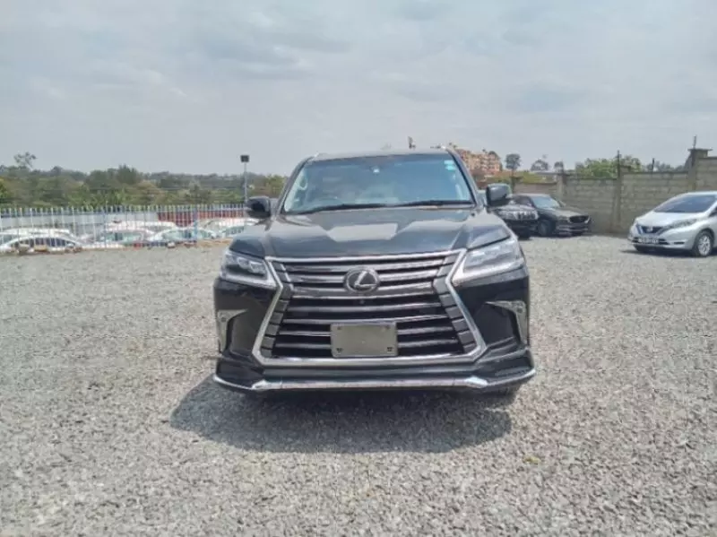 Lexus LX 570   - 2018