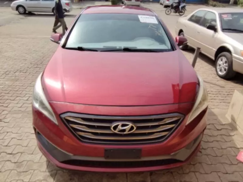 Hyundai Sonata   - 2015