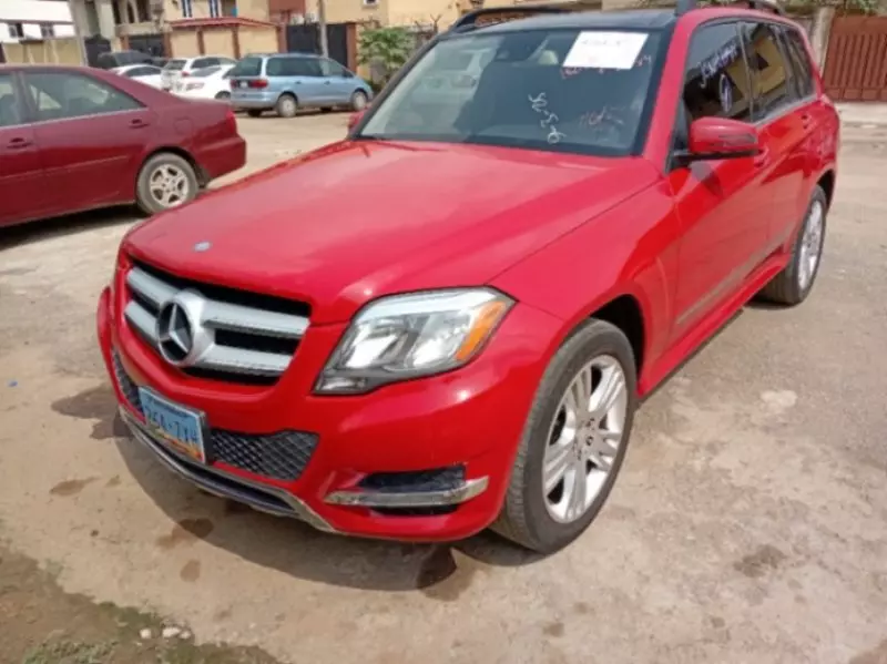 Mercedes-Benz GLK 350   - 2014