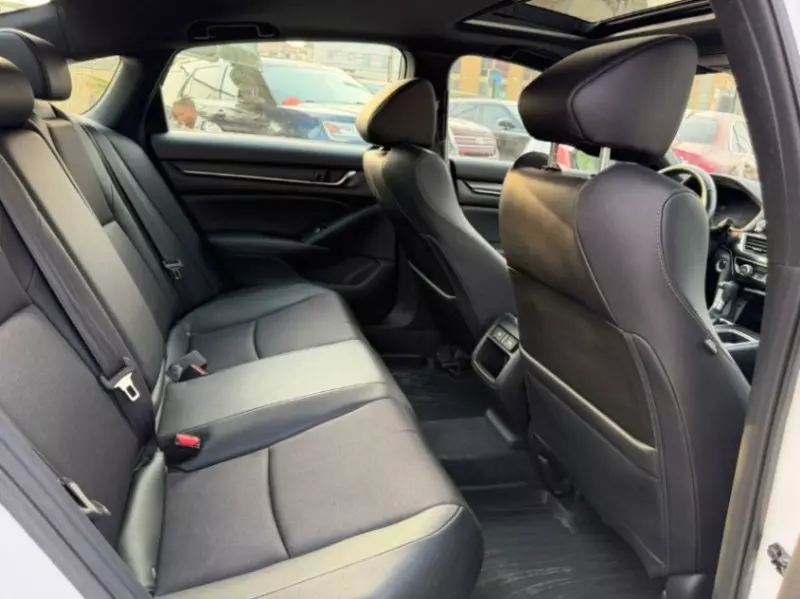 Honda Accord   - 2022