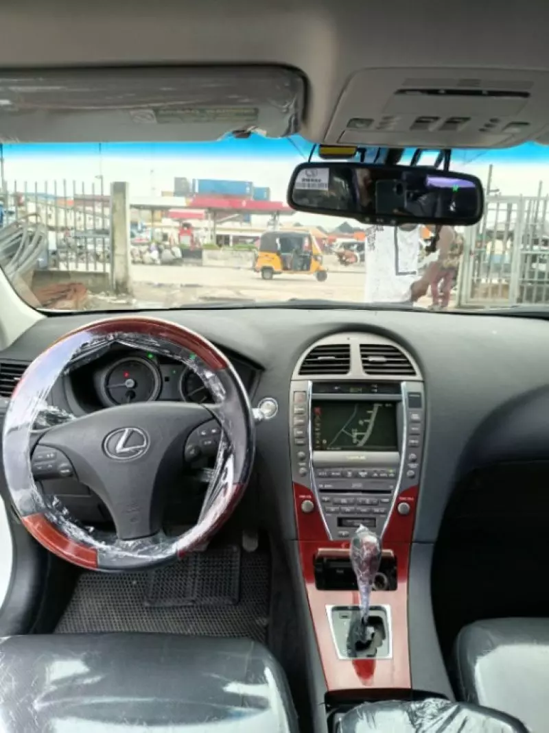 Lexus ES   - 2008