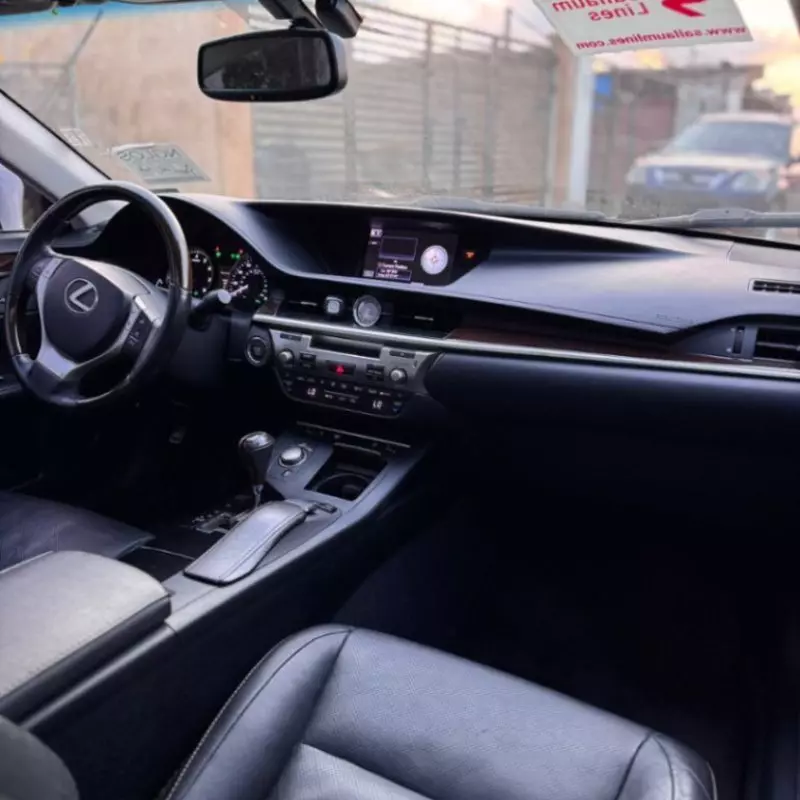 Lexus ES 350   - 2013