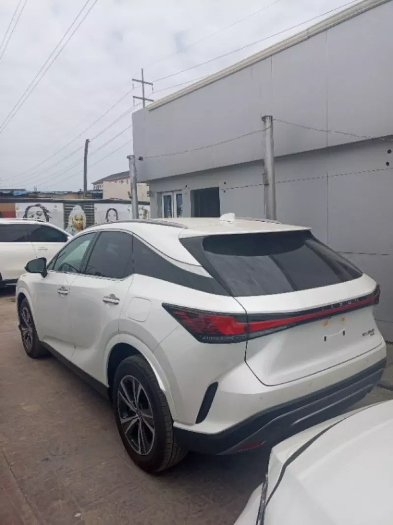 Lexus RX 350   - 2025