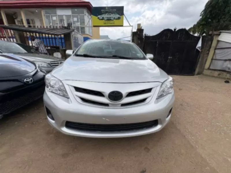 TOYOTA Corolla   - 2013