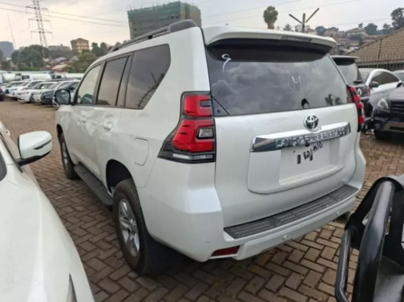 Toyota Landcruiser prado TX   - 2021