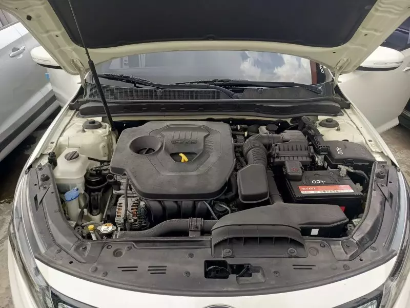 KIA K5   - 2015