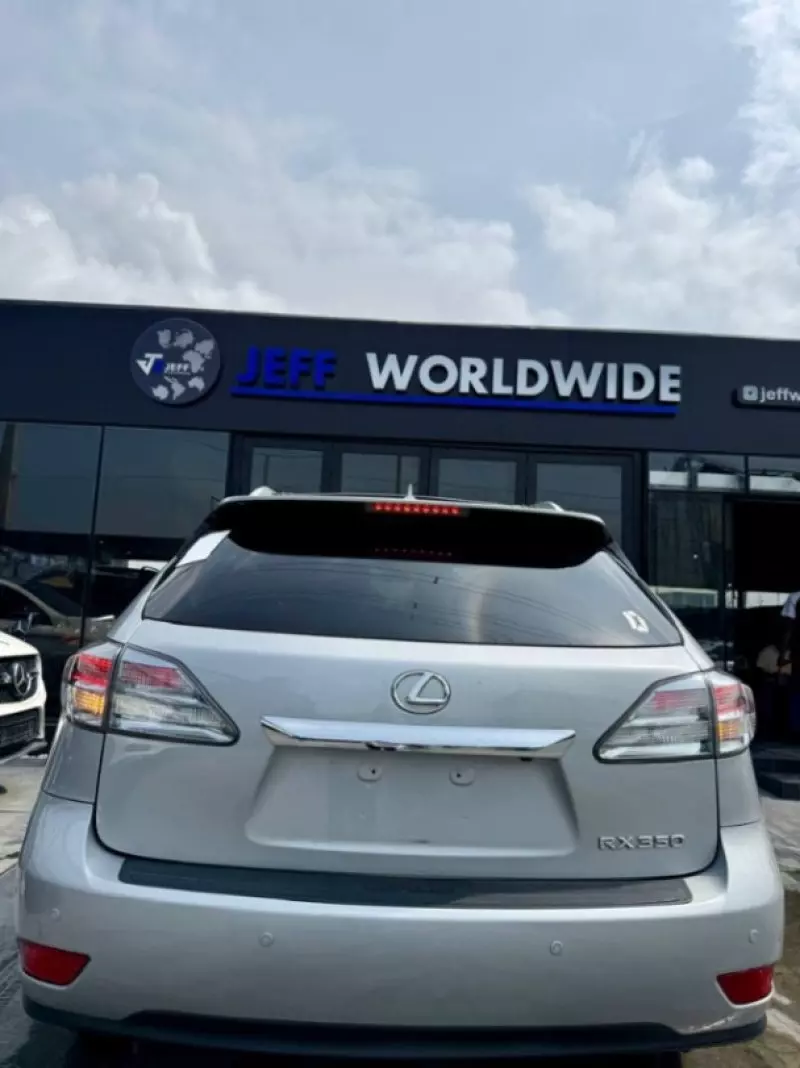 Lexus RX 350   - 2011
