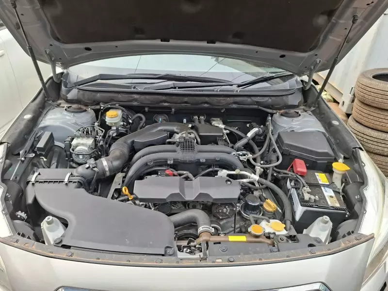 Subaru Outback   - 2015