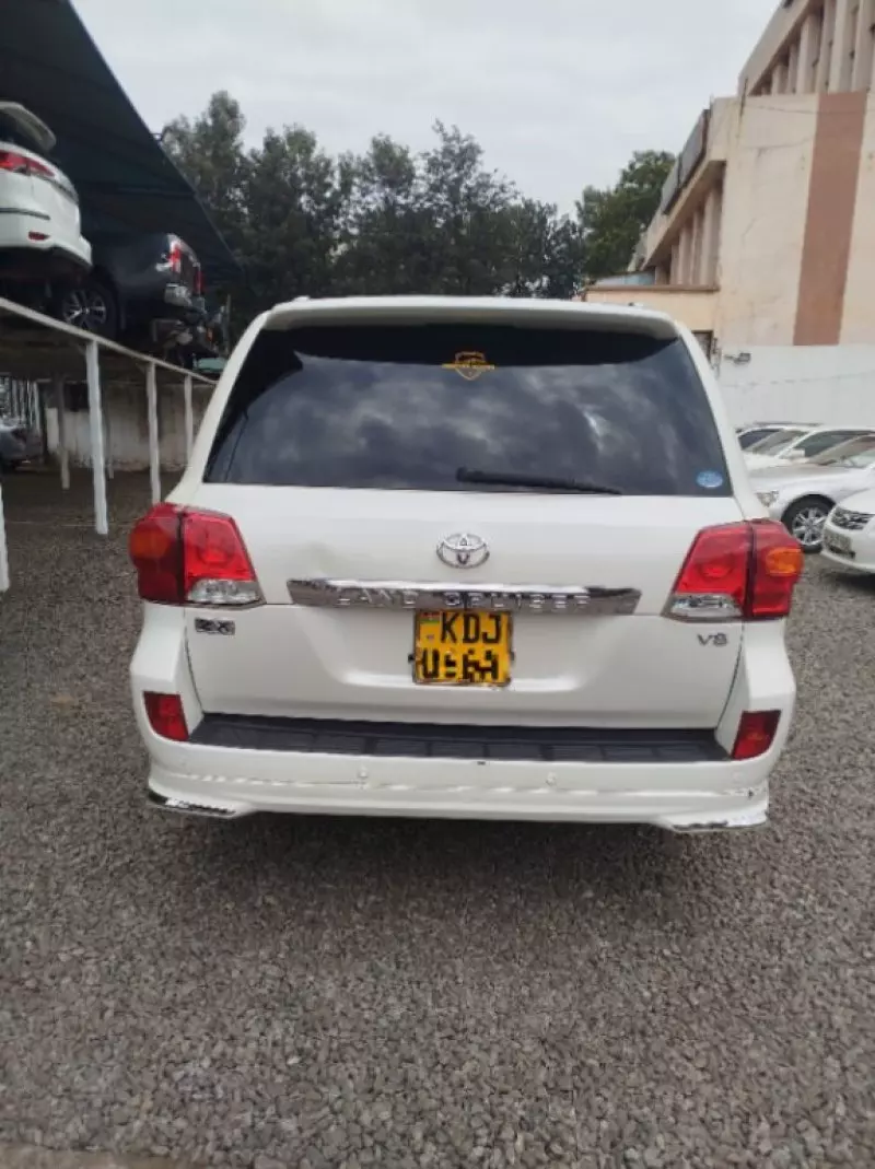 Toyota Landcruiser ZX   - 2016