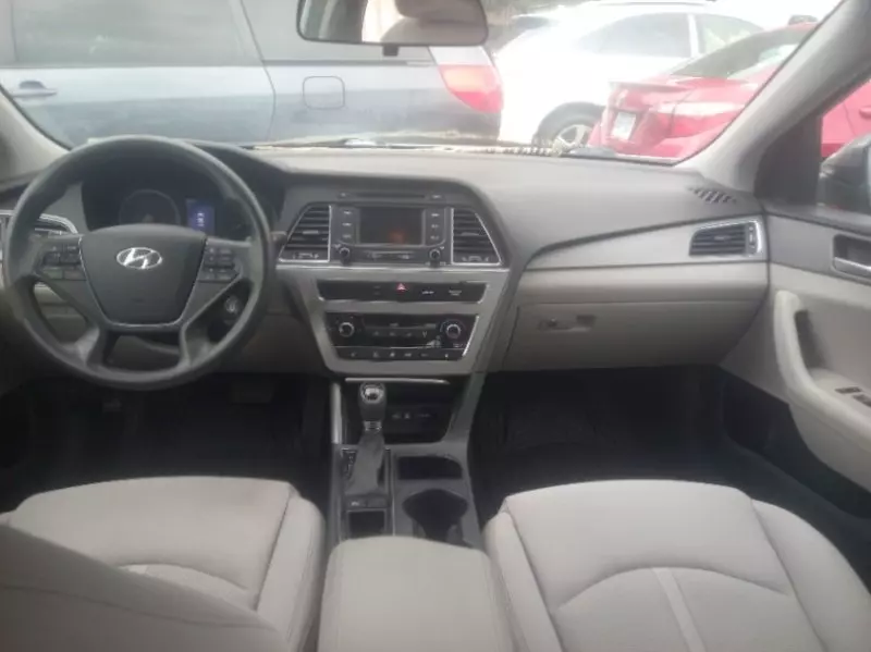 Hyundai Sonata   - 2015