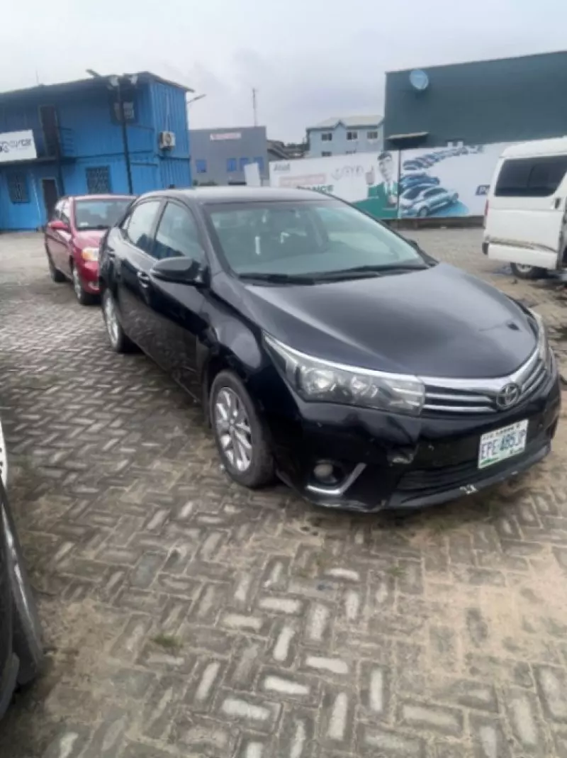TOYOTA Corolla   - 2016
