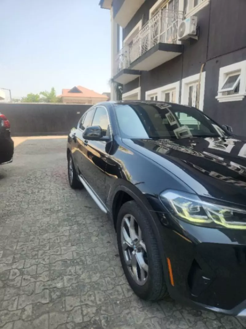 BMW X4   - 2024