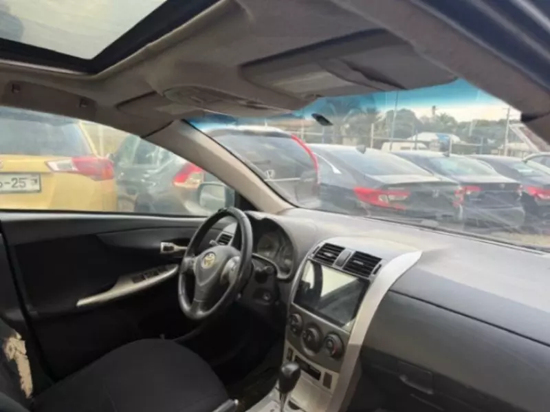 TOYOTA corolla   - 2012