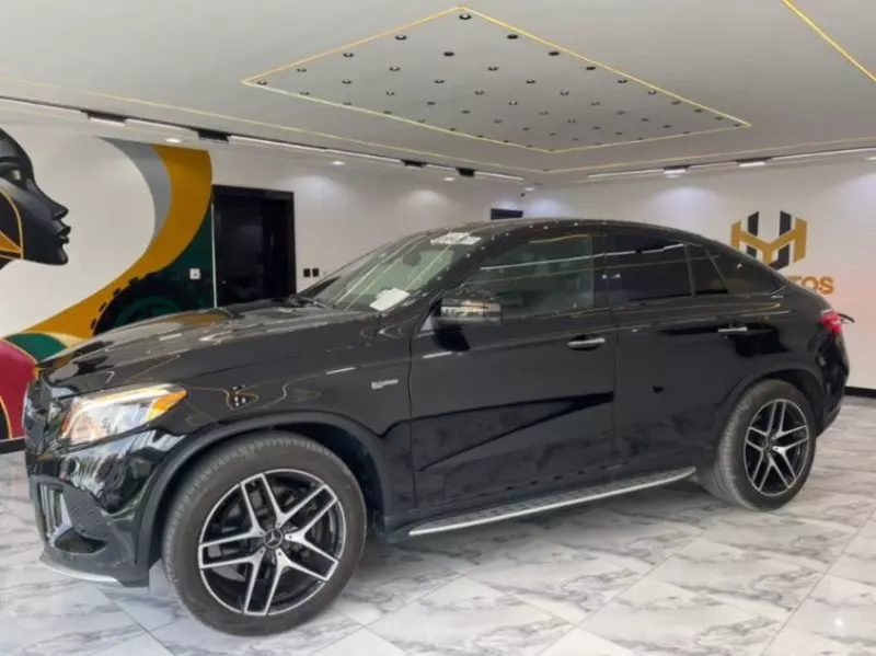 Mercedes-Benz GLE 43 AMG   - 2016