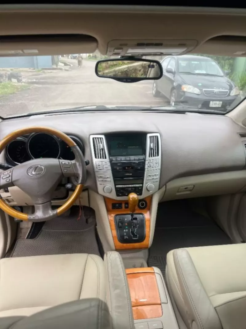 Lexus RX   - 2005