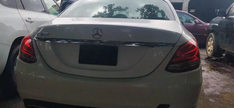 Mercedes-Benz C-class   - 2016