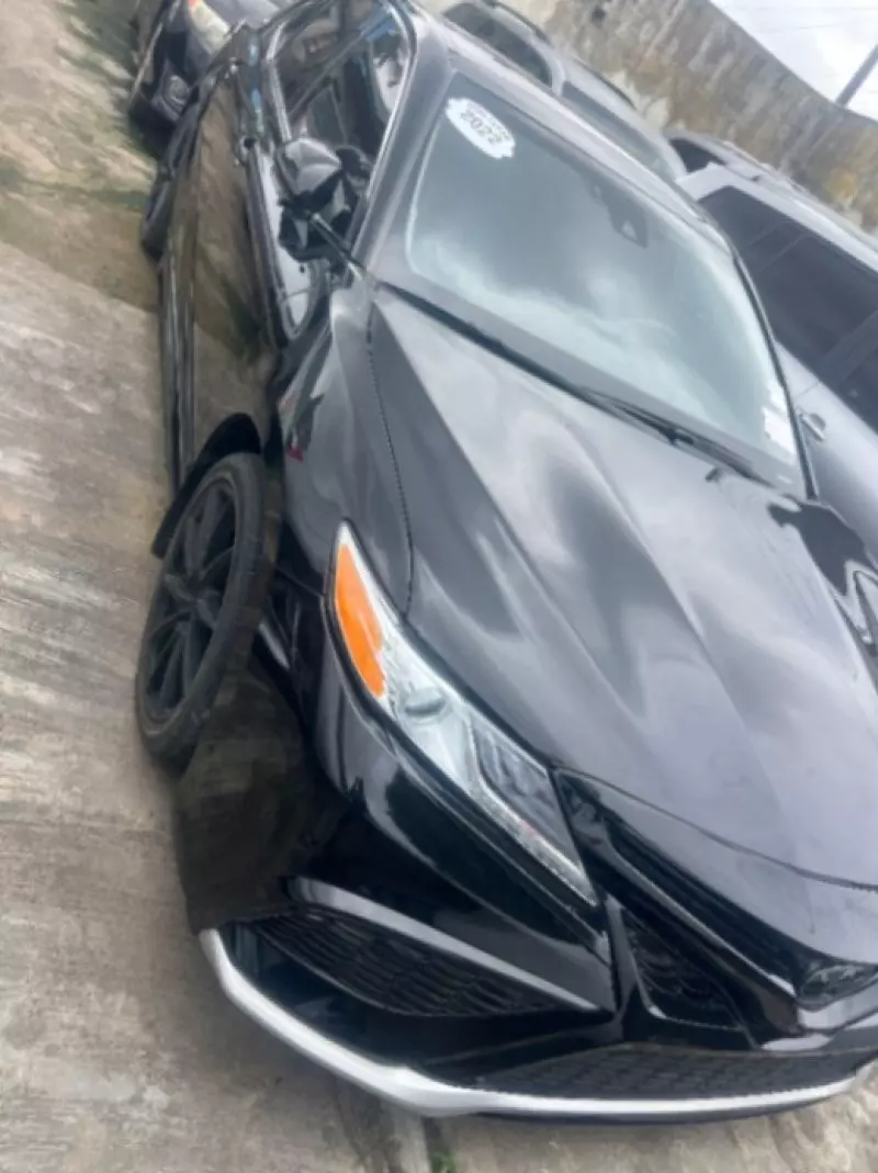 TOYOTA Camry   - 2022