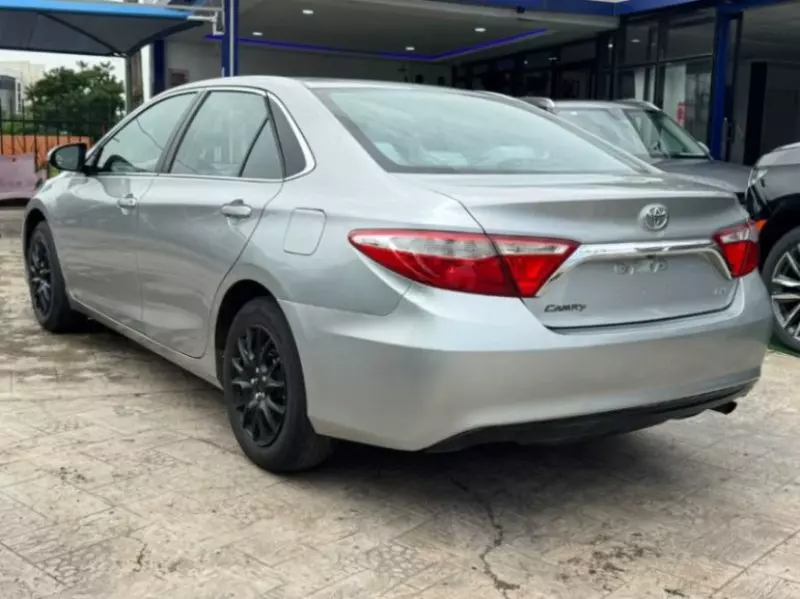 TOYOTA Camry   - 2015