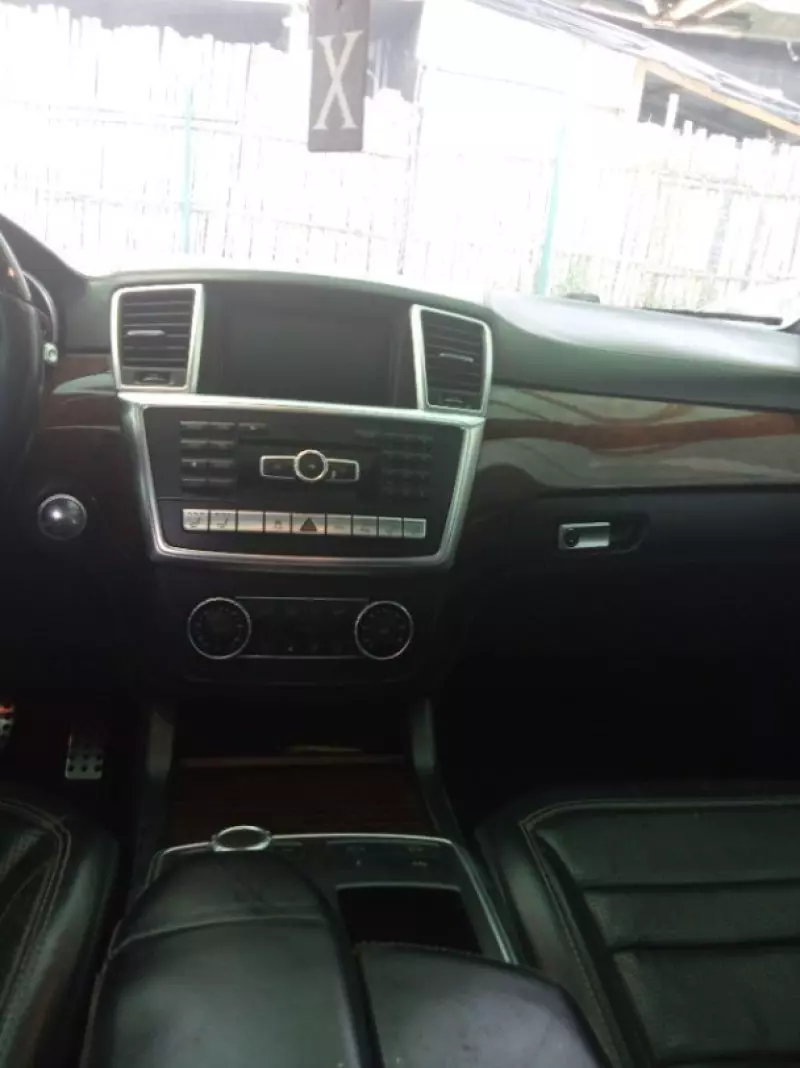 Mercedes-Benz ML 63 AMG   - 2014