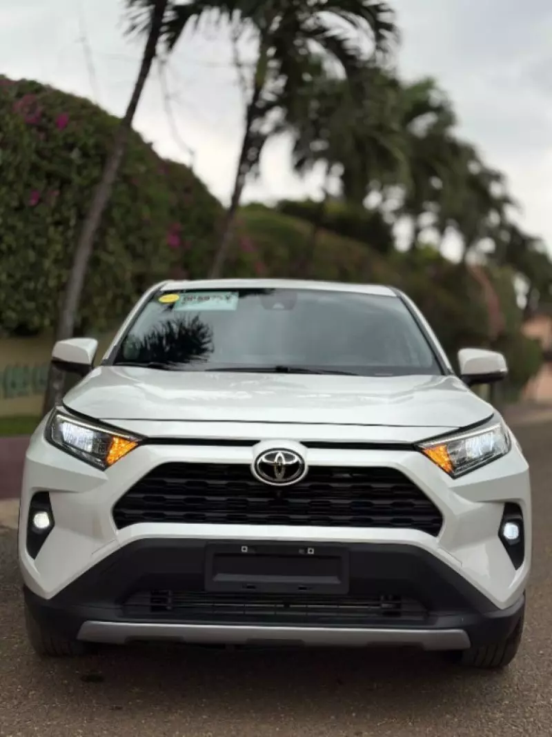 TOYOTA Rav4   - 2023