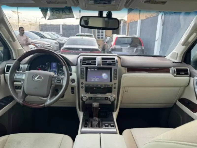 Lexus GX 460   - 2016