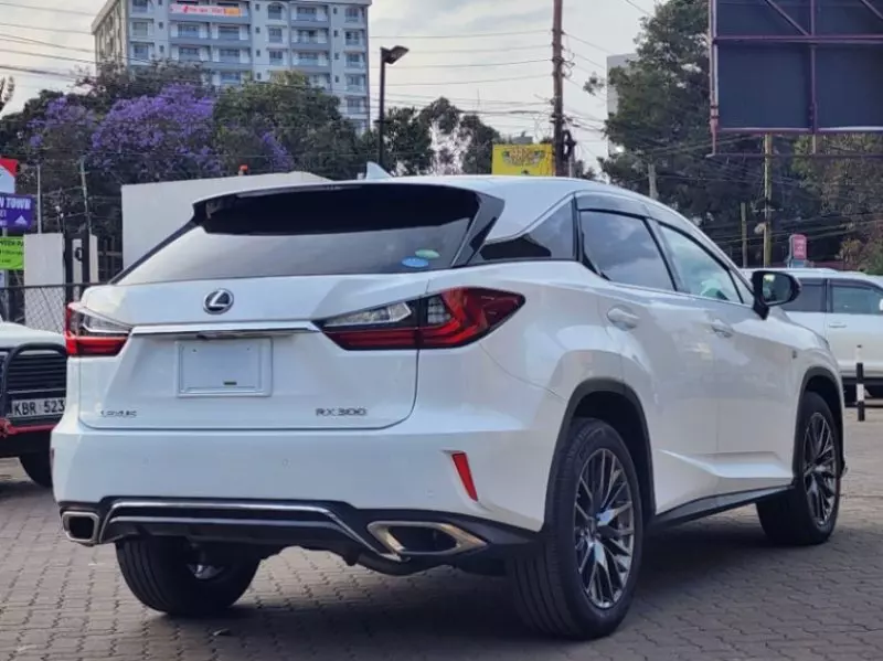 Lexus RX 300   - 2020