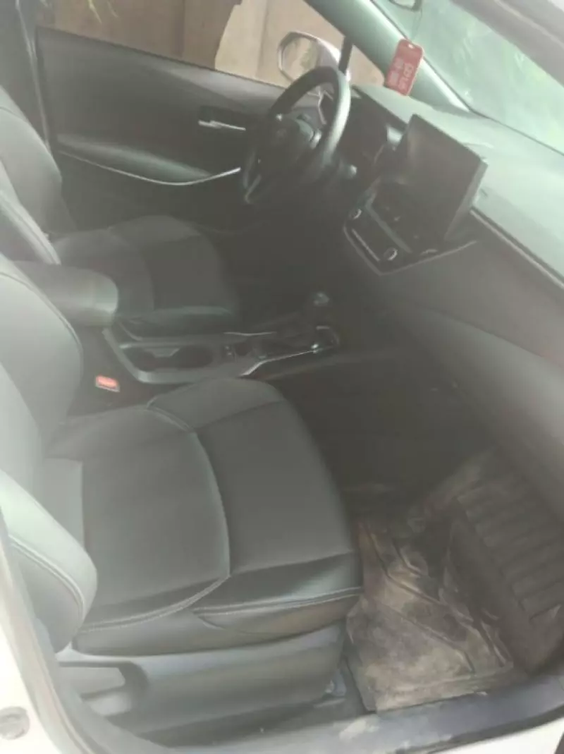Nissan Sentra   - 2013
