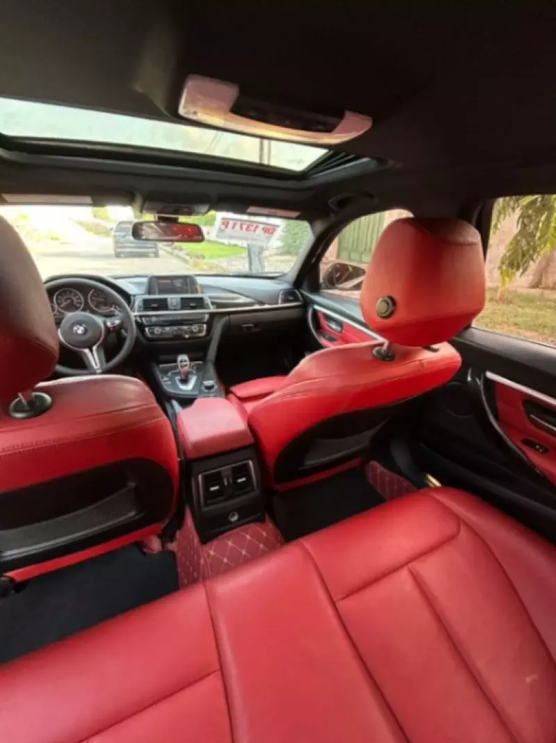 BMW 330   - 2018