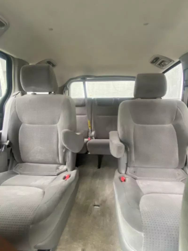 Toyota Sienna   - 2006
