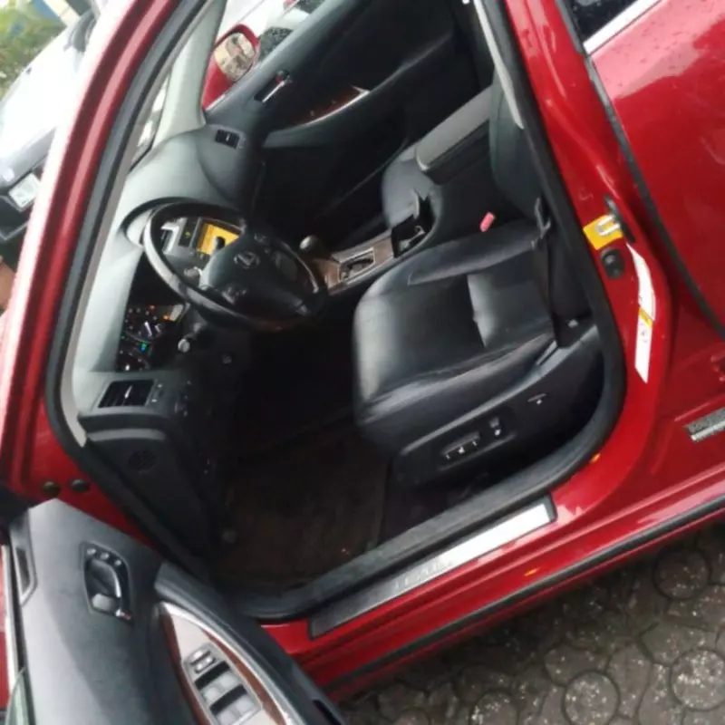 Lexus ES - 2011