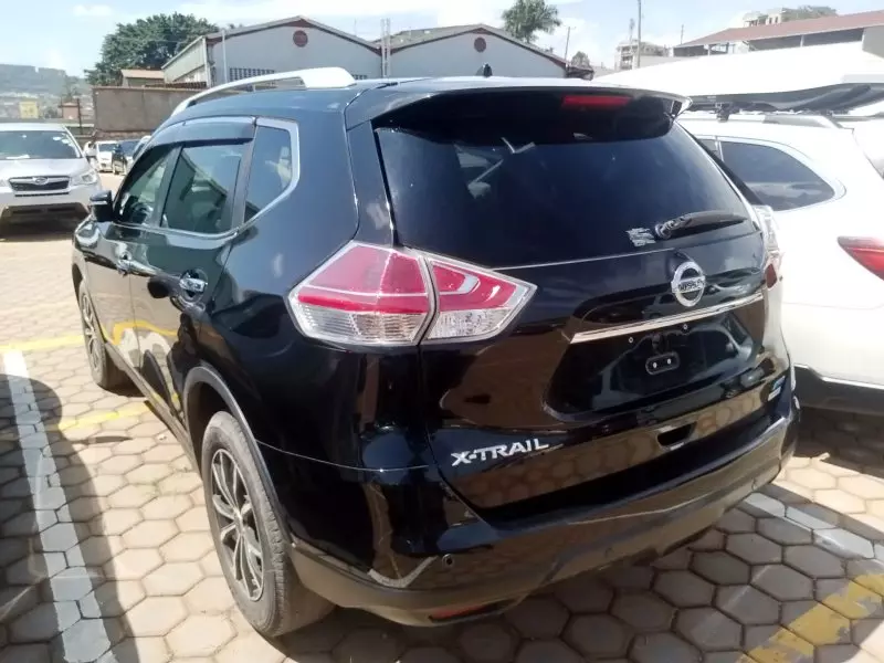 Nissan X-Trail   - 2016