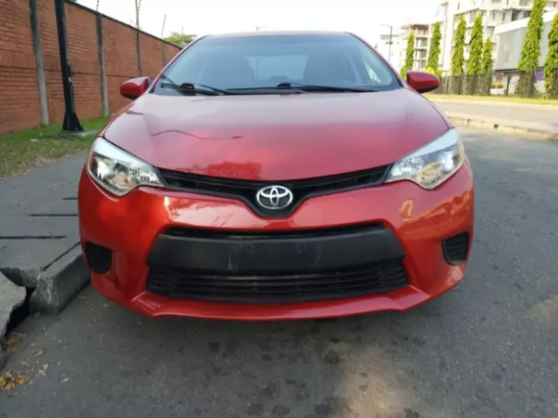 Toyota Corolla   - 2014