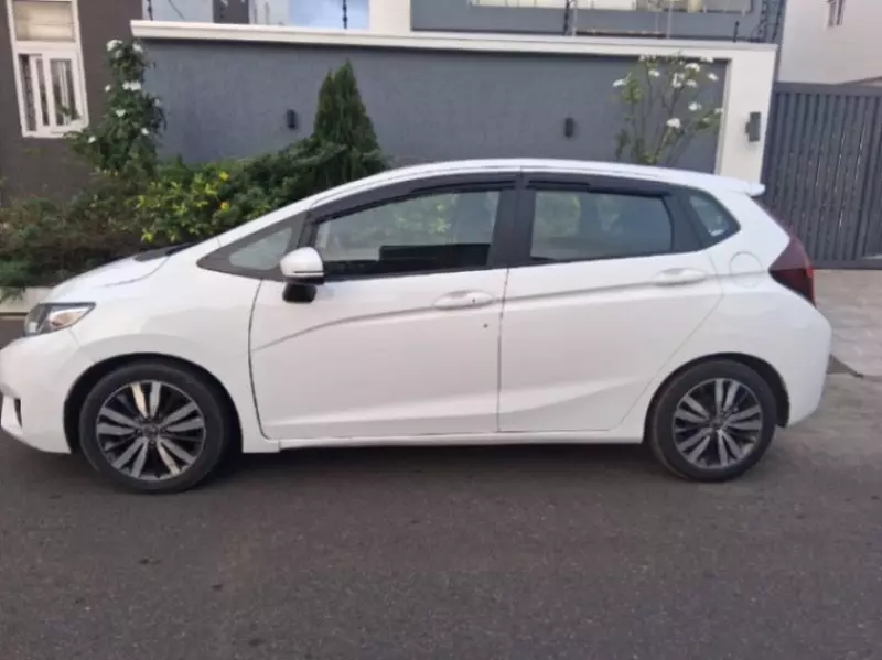 Honda Fit   - 2017
