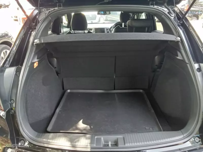 Honda Vezel    - 2018