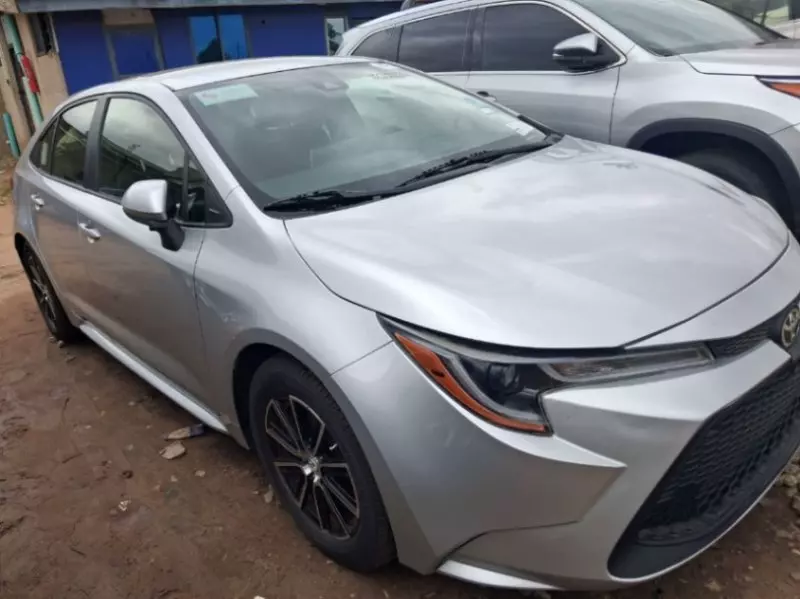 TOYOTA Corolla - 2020