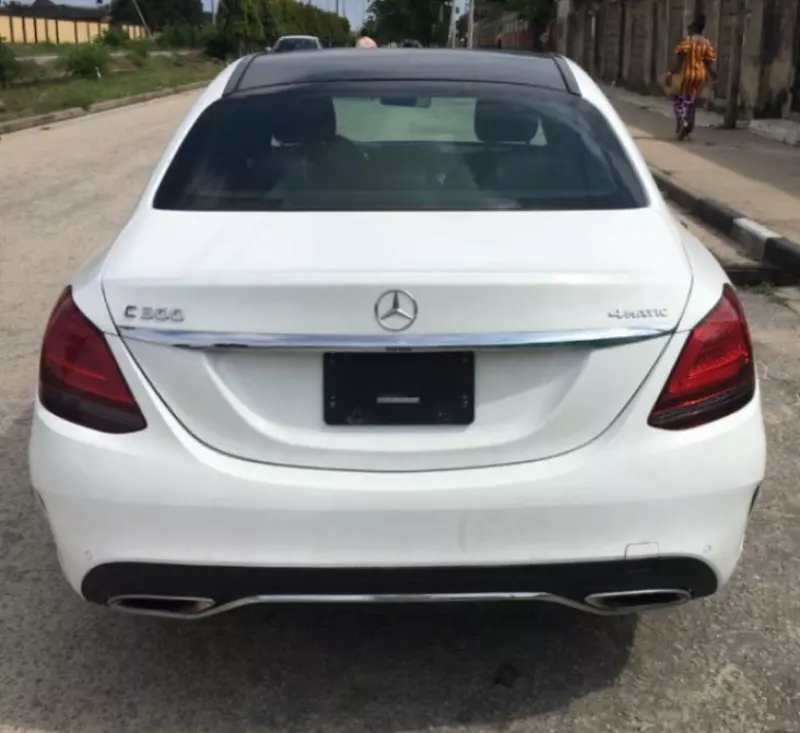Mercedes-Benz C 300   - 2021