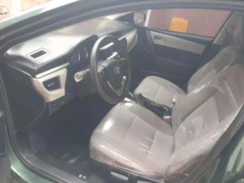 Toyota Corolla   - 2016