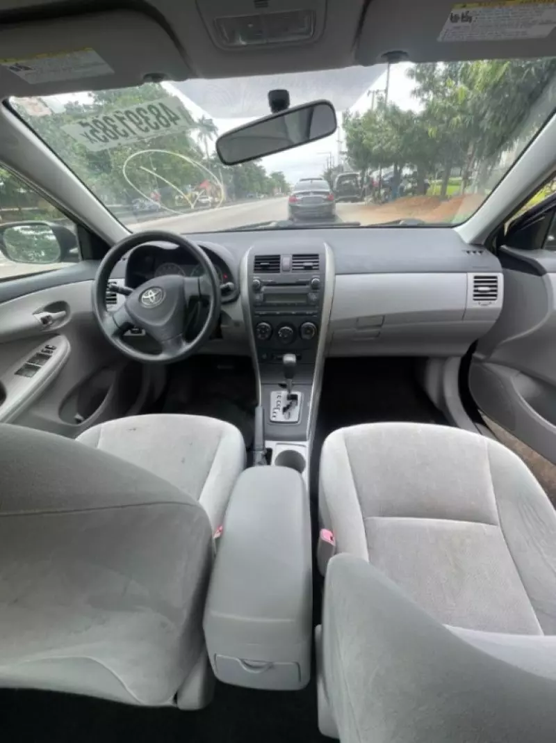 Toyota Corolla   - 2013