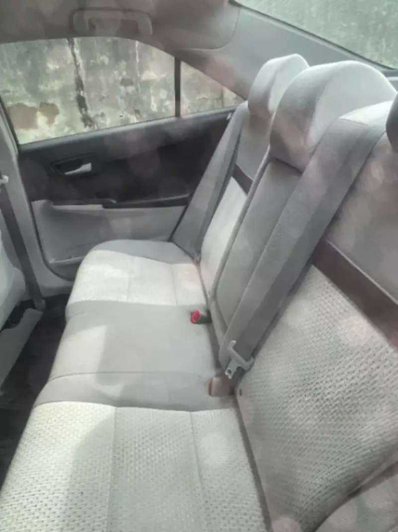 TOYOTA Camry - 2012