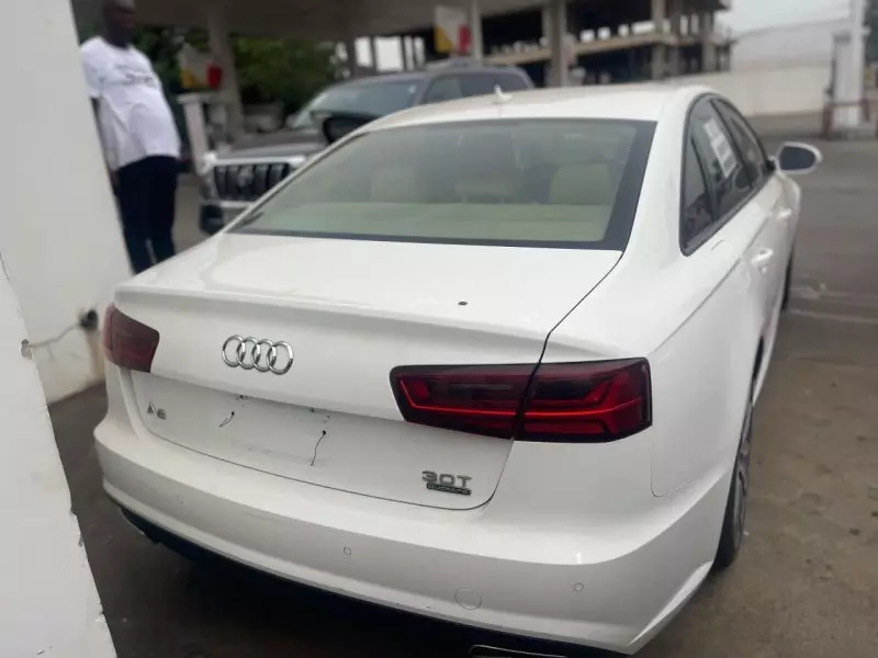 Audi A6   - 2017