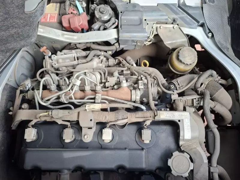 Toyota Hiace   - 2014