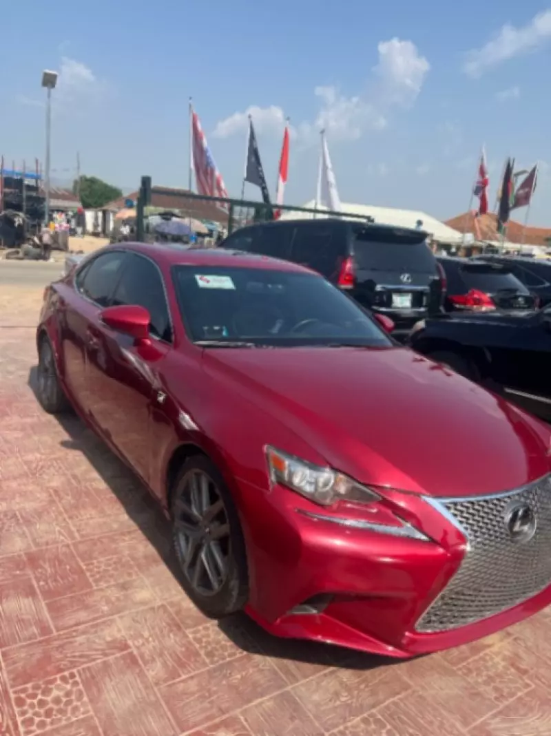 Lexus IS 350   - 2015