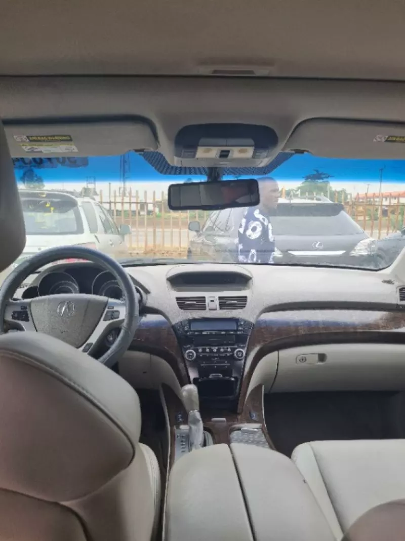Acura MDX   - 2012