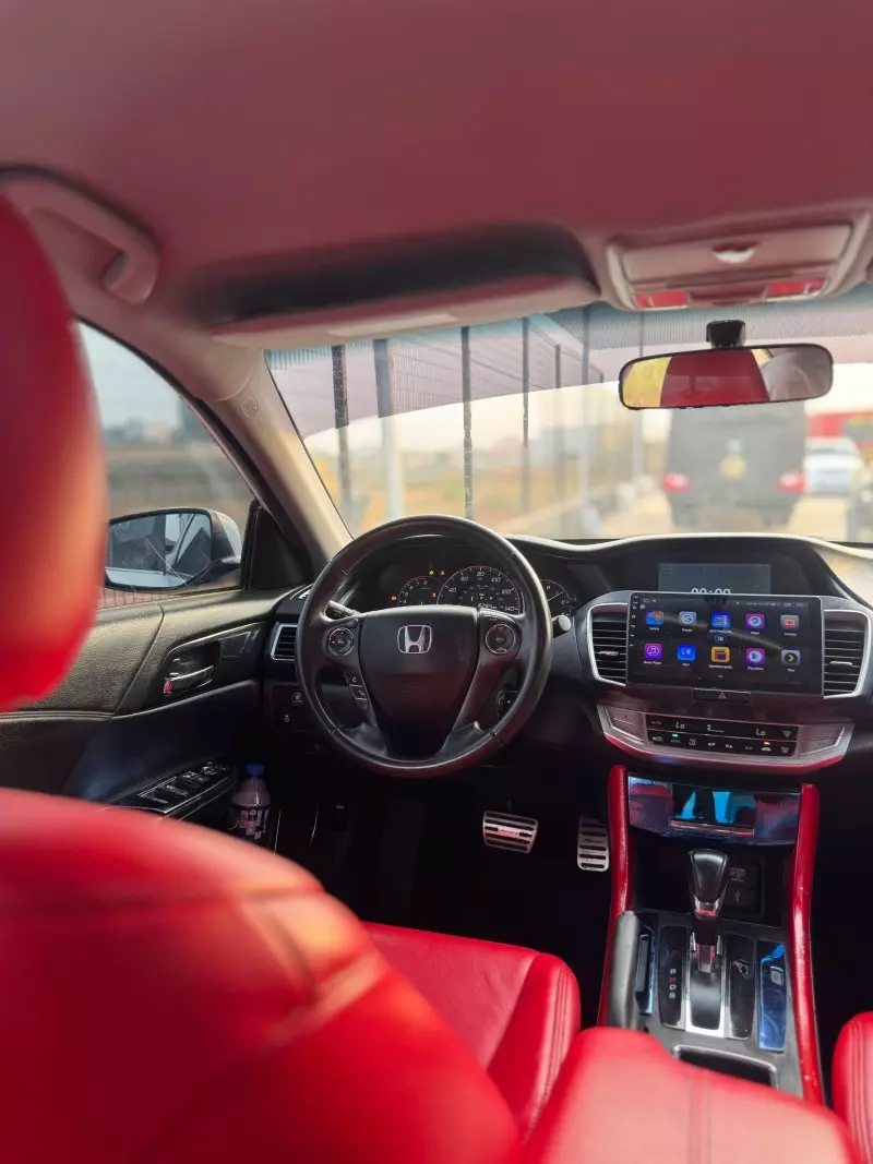 Honda Accord   - 2014
