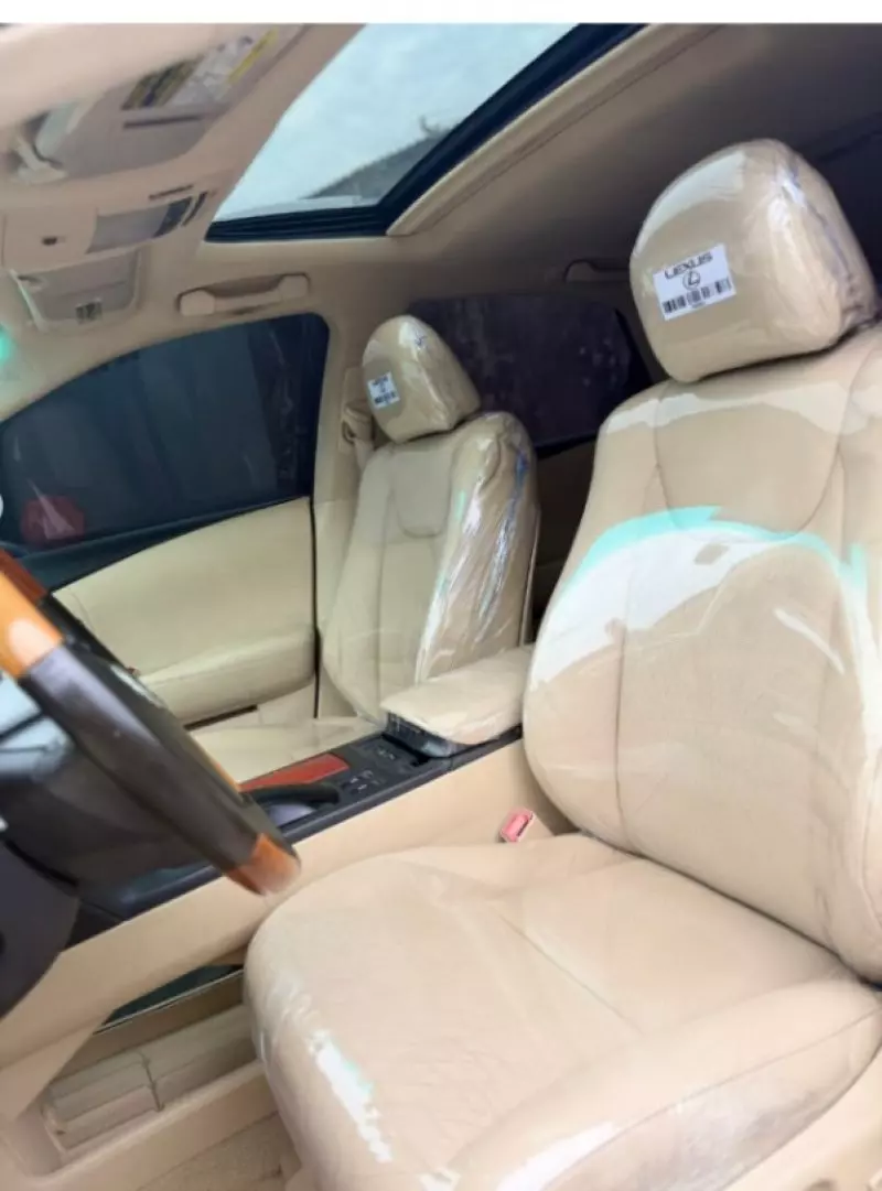 Lexus RX 350   - 2011