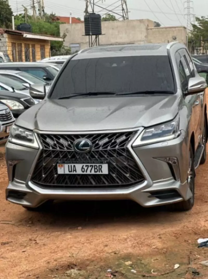 Lexus LX 570 - 2018