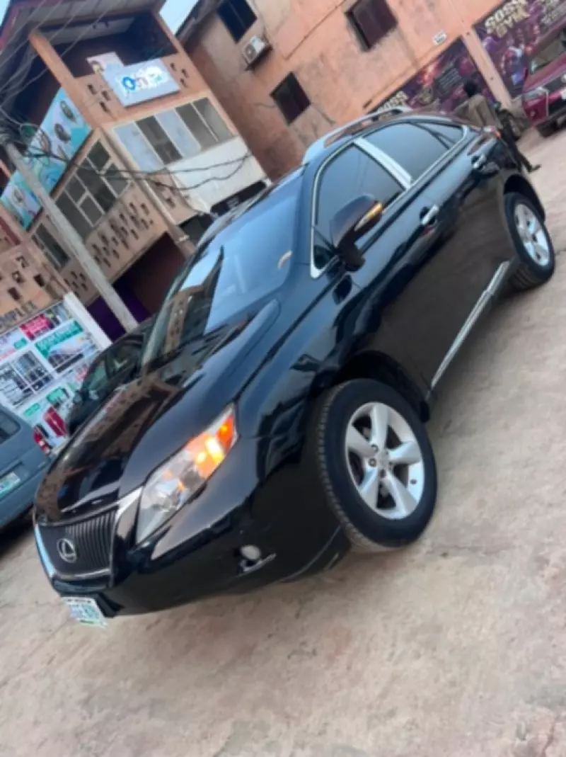 Lexus RX 350   - 2010
