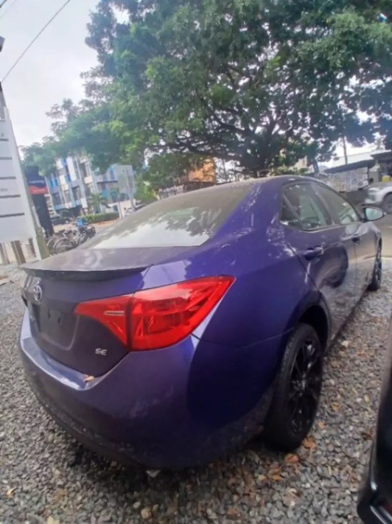 TOYOTA Corolla   - 2018