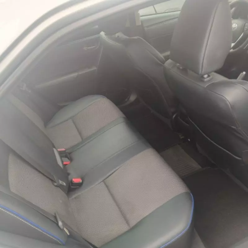 TOYOTA Corolla   - 2018